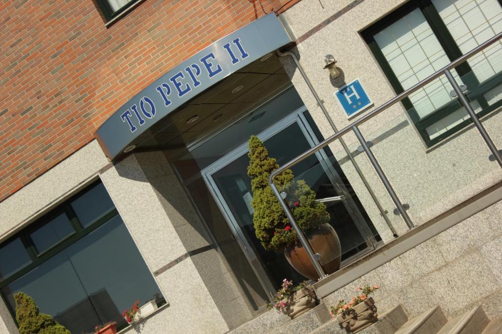 Hostal Tio Pepe II Bembibre  Exterior foto